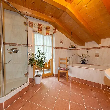 Alpspitzblick Apartman *